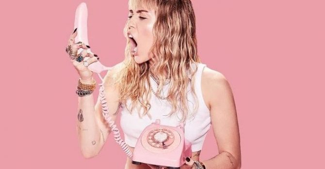 Zadzwoń do Miley Cyrus – specjalny numer dla polskich fanów – Rytmy.pl