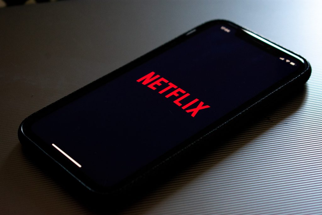 Netflix taniej na smartfonach