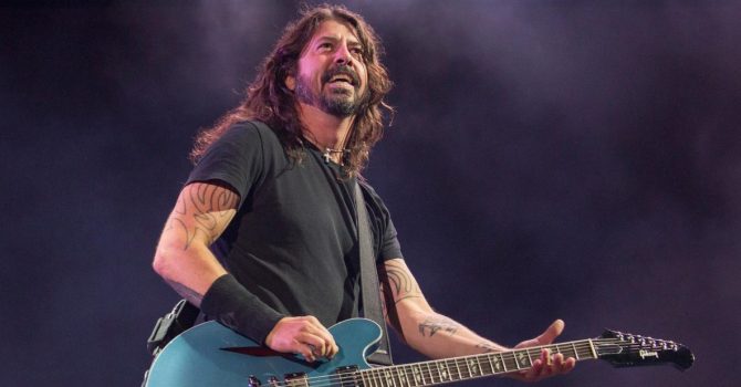 Dave Grohl z Foo Fighters opisuje na Instagramie swoje najbardziej absurdalne wspomnienia