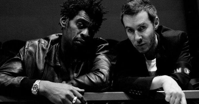 Massive Attack prezentują nową, zaangażowaną społecznie EPkę “Eutopia”