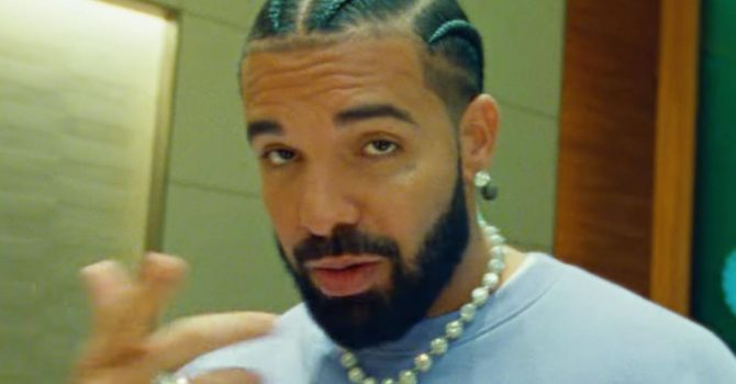 Drake wrzucił do sieci okładkę “Certified Lover Boy”
