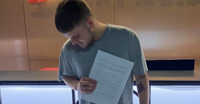 Szychvl publikuje pierwszy singiel po dołączeniu do Sony Music Polska