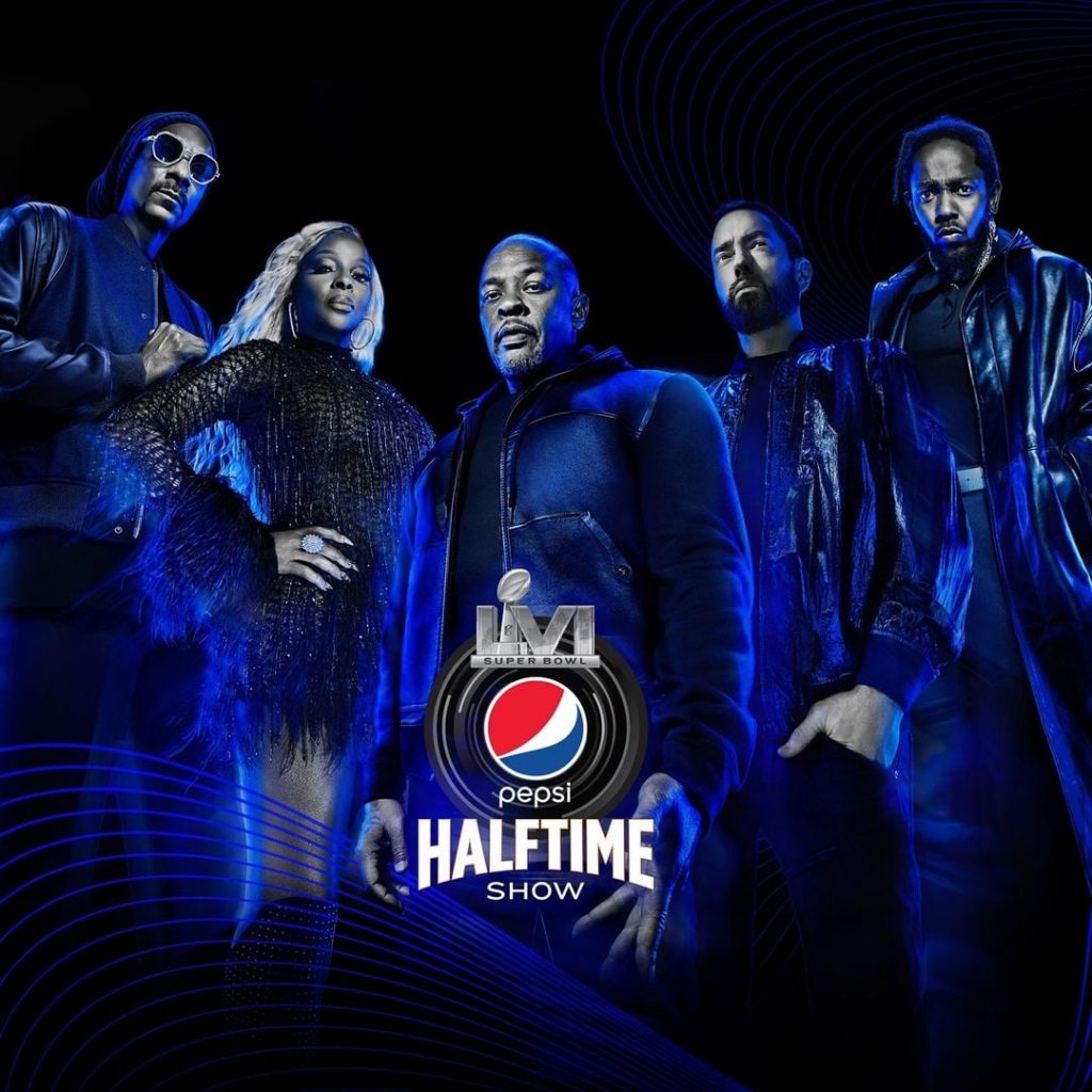 Dr Dre, Snoop Dogg, Eminem, Mary J. Blige i Kendrick Lamar na Super Bowl 2022