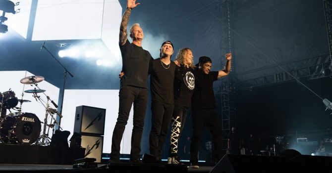 Metallica angażuje się w pomoc dla uchodźców z Ukrainy