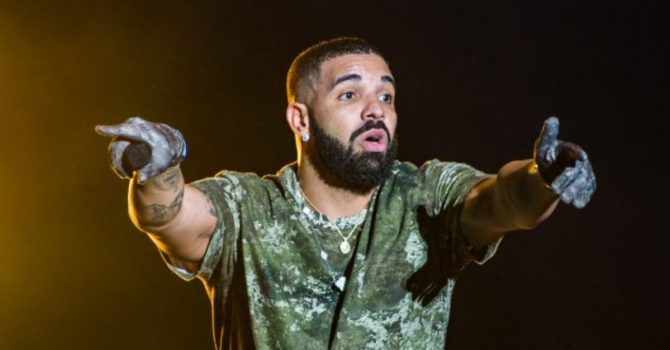 „There is an impostor among us”. Sobowtór Drake’a gra jego piosenki na koncertach i dostaje za to wynagrodzenie