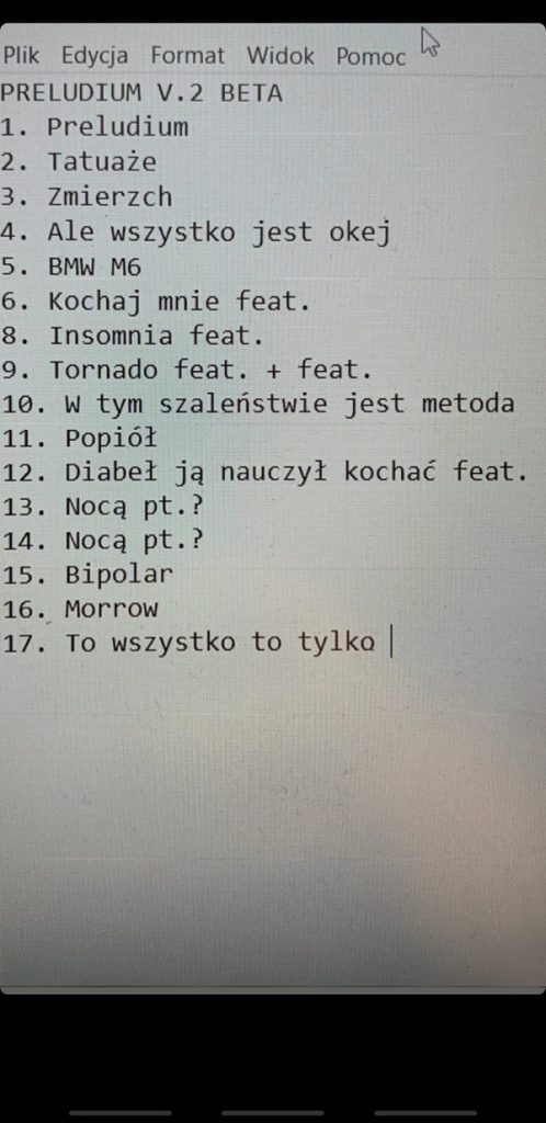 Fukaj dzieli się tracklistą nadchodzącej płyty oraz snippetami