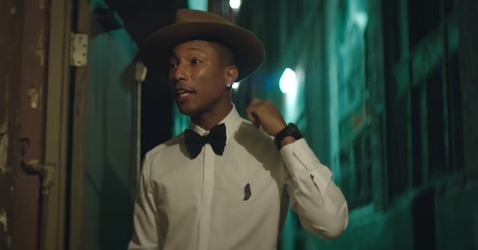 Pharrell Williams znowu serwuje utwór z gwiazdorską obsadą