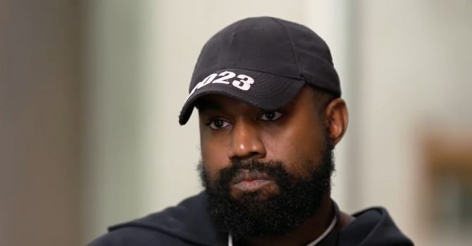 Kanye West wytłumaczył, dlaczego założył koszulkę z napisem „White Life Matters”