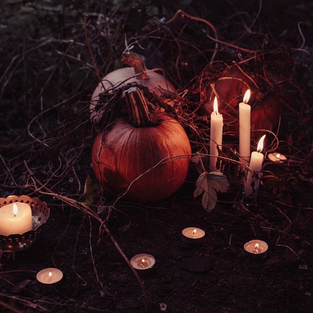 Halloween – 50 upiornych kawałków, których nie może zabraknąć na Waszej domówce