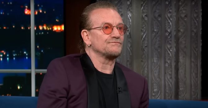 Bono strzela laserami z oczu. Tak przynajmniej twierdzi