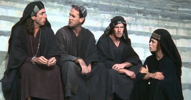 Były członek grupy Monty Python nie usunie „obraźliwego” żartu z teatralnej adaptacji