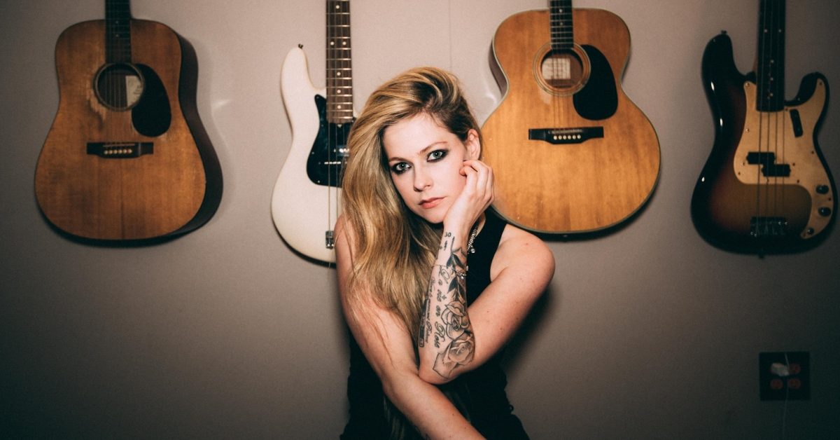 Avril Lavigne szykuje album na luty – „Love Sux”