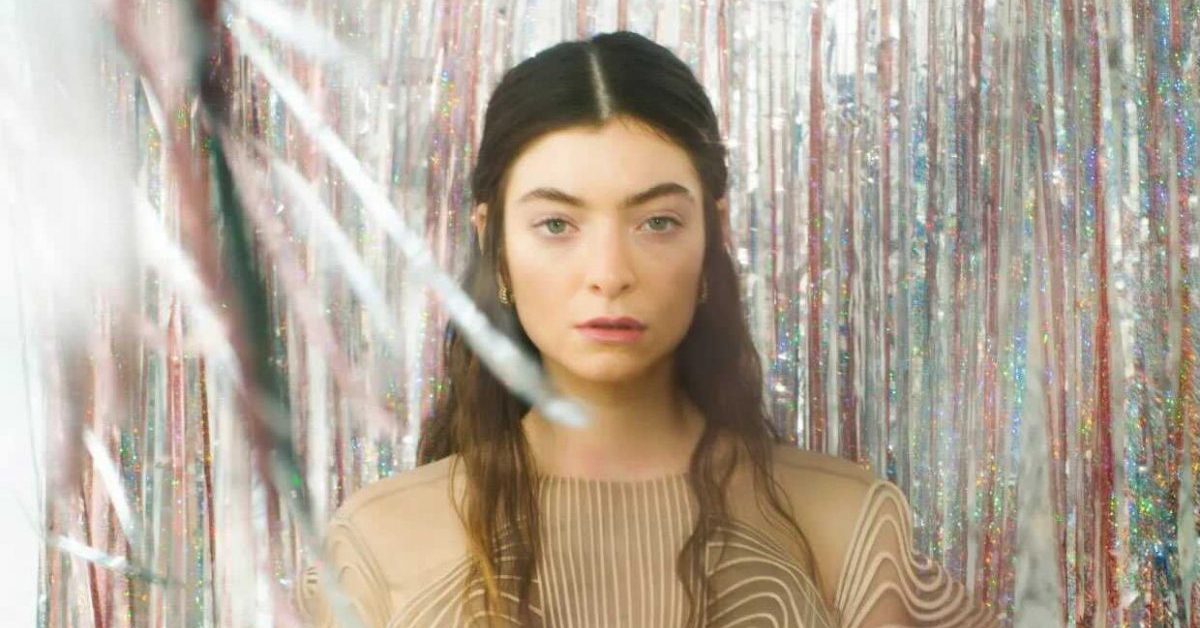 Lorde wydała nadzwyczajną epkę. “Te Ao Mārama” już na streamingach