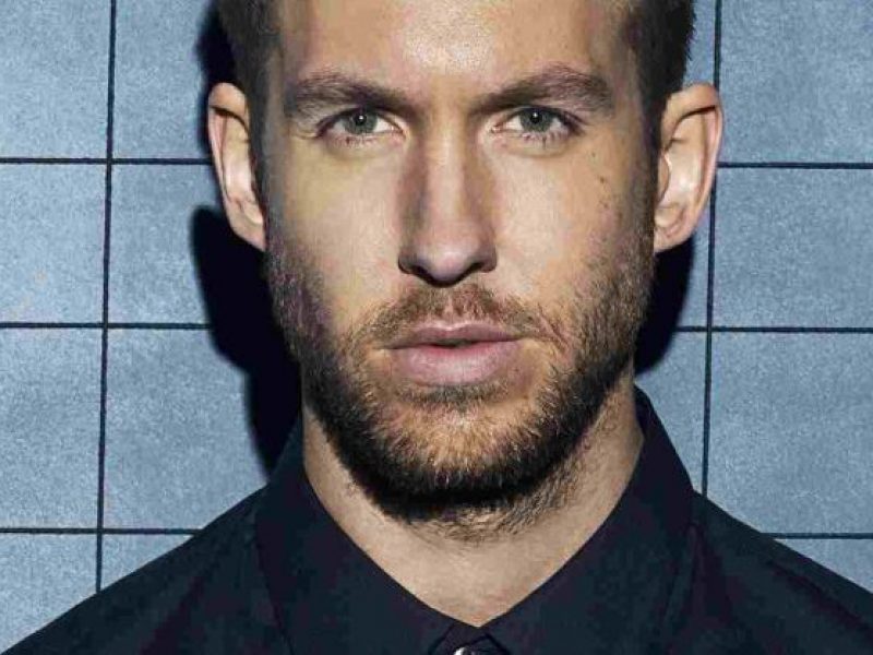 Calvin Harris prawie jak Frank Sinatra. Zobacz teledysk do “My Way”