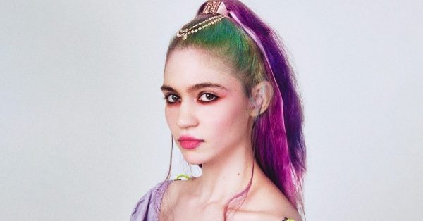 Grimes odświeża utwór “New Gods” charytatywnym teledyskiem