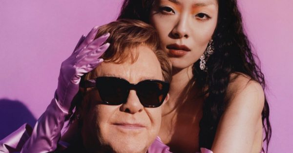 Rina Sawayama i Elton John śpiewają razem o rodzinie, którą sami wybrali