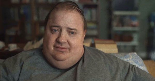 Czy film o fatfobii jest fatfobiczny? „Wieloryb” to naiwne wzruszenia