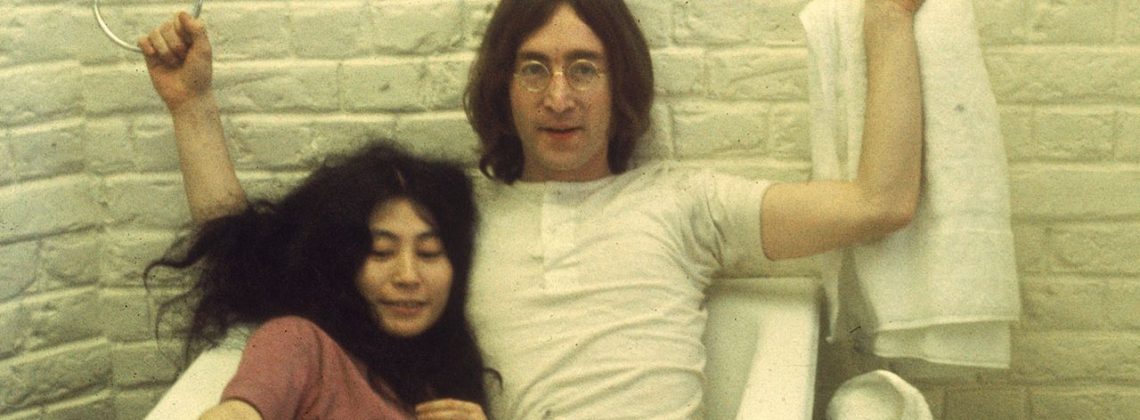 Yoko obdarowała nas teledyskami Lennona