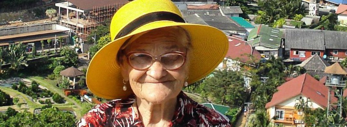 91-letnia babcia wciąż podróżuje po świecie. I to sama!