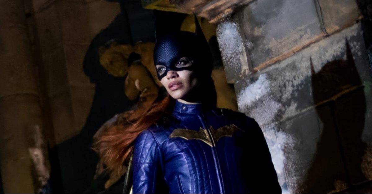 Producenci dzielą się zdjęciami z planu „Batgirl”. Leslie Grace jako Barbara Gordon w akcji