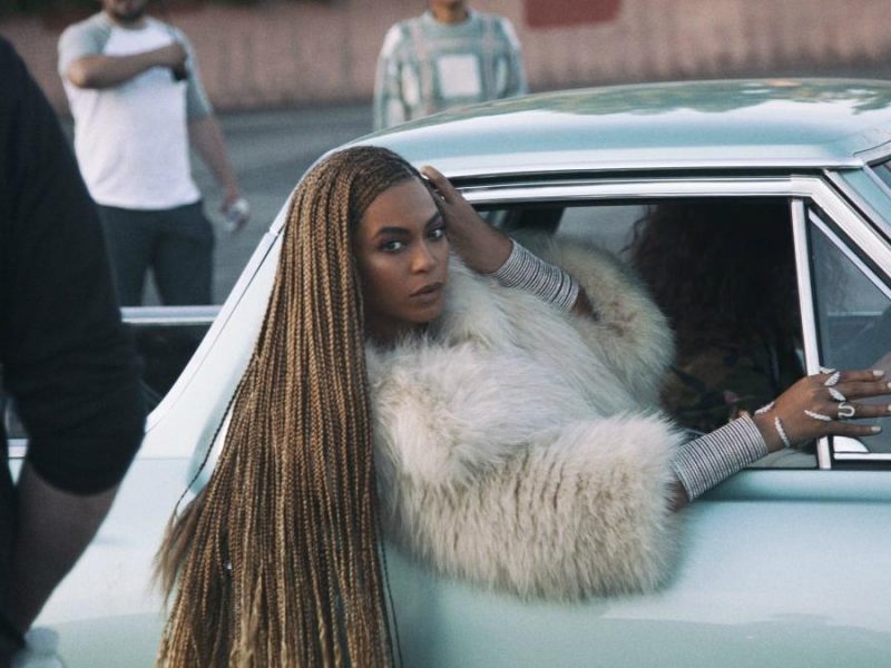 Uniwersytet otwiera studia z czarnego feminizmu Beyoncé