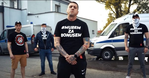 Białas i Sokół stoją „Murem Za Bonusem” – album w drodze