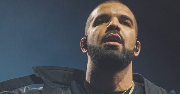 Drake wręczył swojemu słuchaczowi 10 tys. dolarów