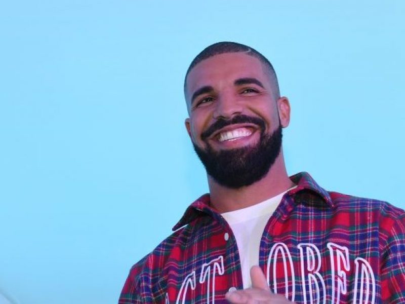Trzy nowe numery Drake’a i zapowiedź płyty