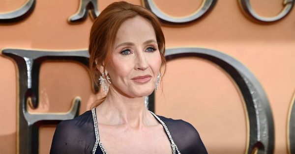 J.K. Rowling była zaproszona na 20-lecie premiery kinowej “Kamienia Filozoficznego”, lecz odmówiła udziału