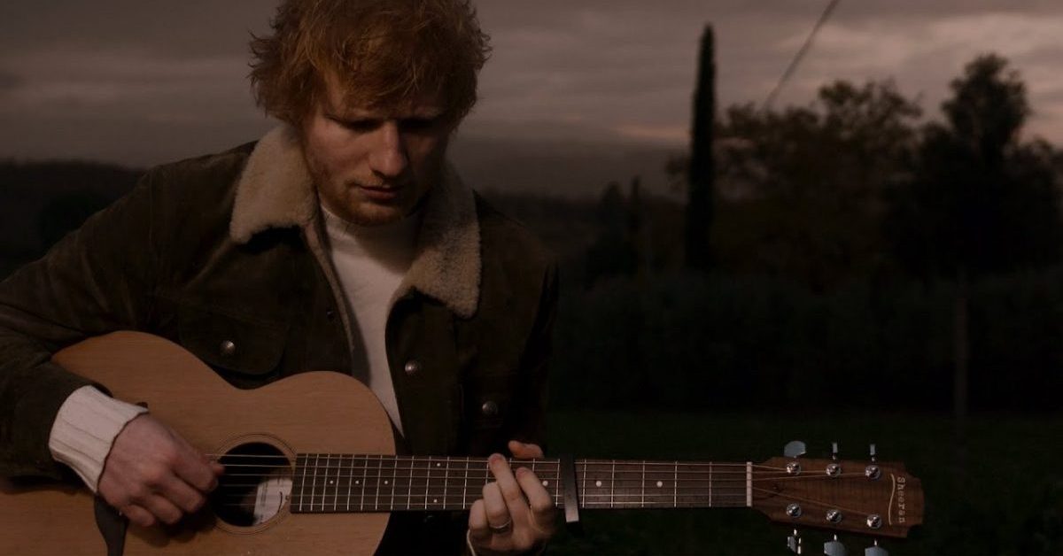Ed Sheeran wraca z muzycznej przerwy z piosenką “Afterglow”