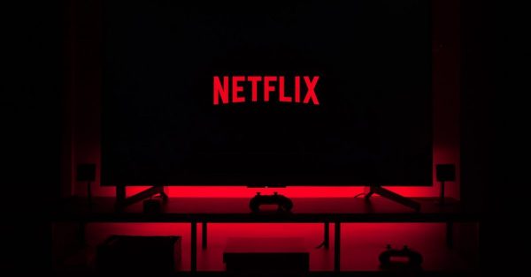 Netflix zawiesza działalność w Rosji