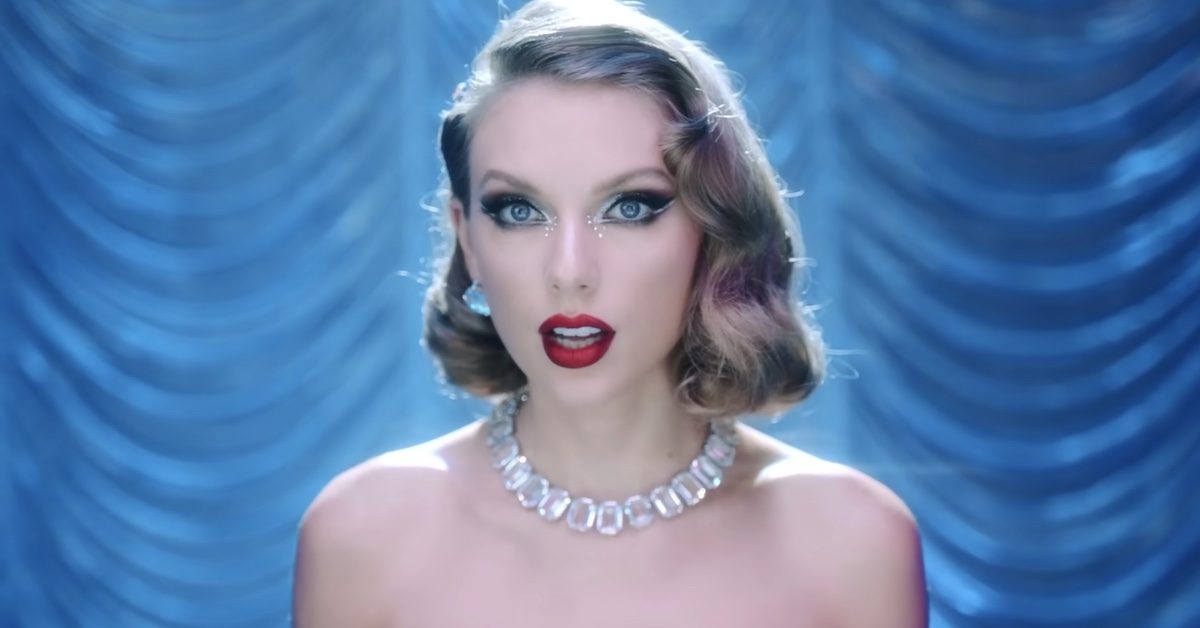 Nowy klip Taylor Swift wypełniają gwiazdy i ukryte smaczki. Rozszyfrowujemy easter eggi z „Bejeweled”