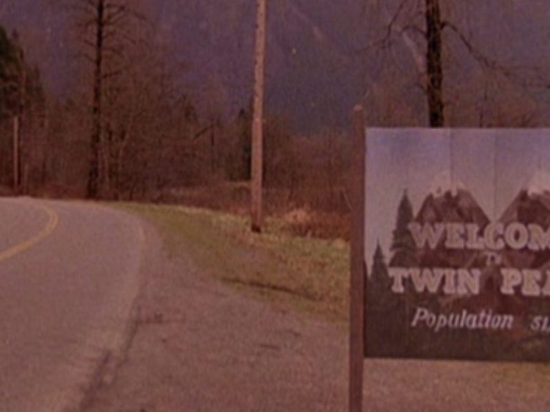 Premiera “Twin Peaks” już w kwietniu?