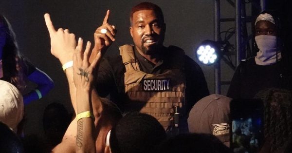 Co słychać u Kanye Westa? Raper zmienia tytuł albumu i organizuje pierwszy wiec wyborczy